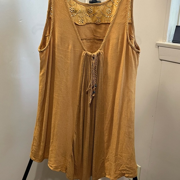 Cute sleeveless Artesia blouse - Picture 3 of 4